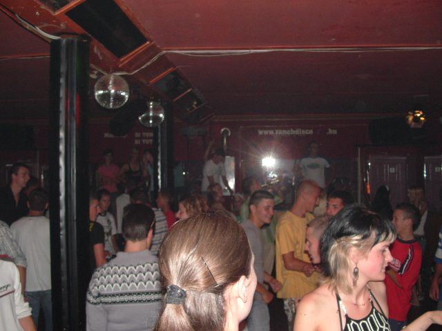 gal/Ranch Disco 02/Image407.jpg